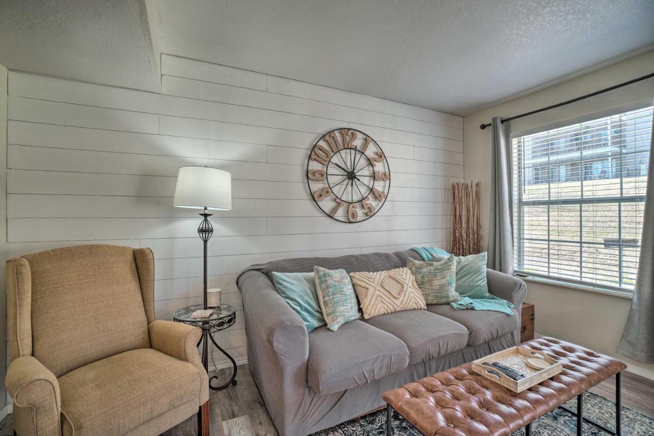 Centrally Located Branson Condo With Pool And Marina! Exteriér fotografie